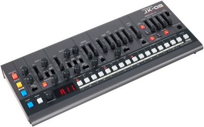 Roland - JX-08