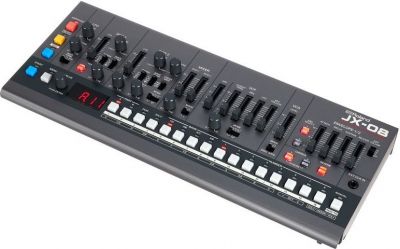 Roland - JX-08